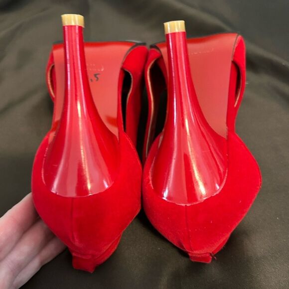 Women’s red velvet cut out heels size 7.5 - Picture 8 of 10